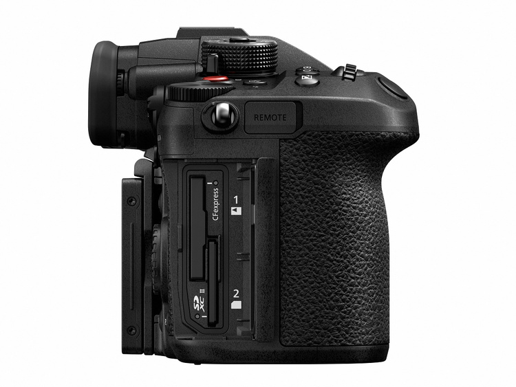 Panasonic Lumix DC-GH6 (tělo)