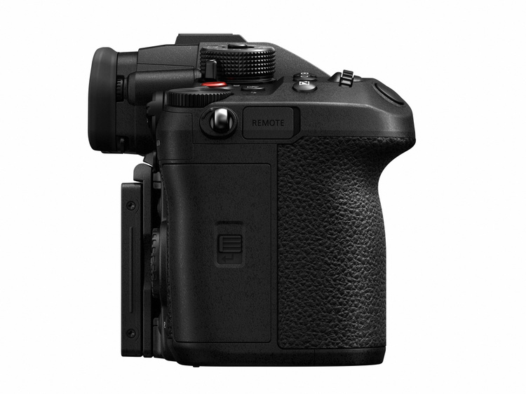 Panasonic Lumix DC-GH6 (tělo)