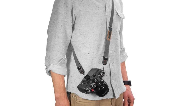 Peak Design Leash - Charcoal (tmavě šedá)