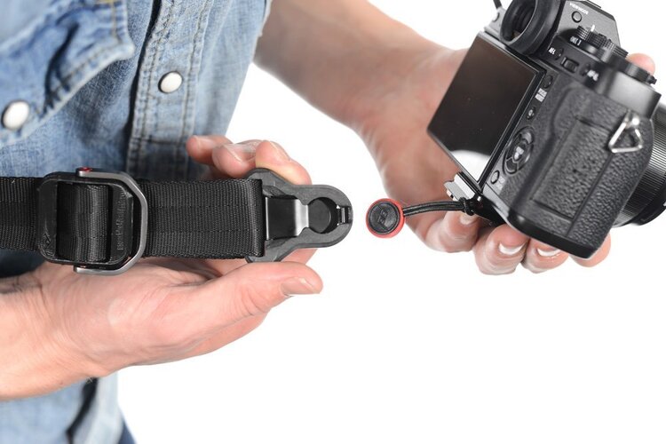 Peak Design Slide Lite - černý