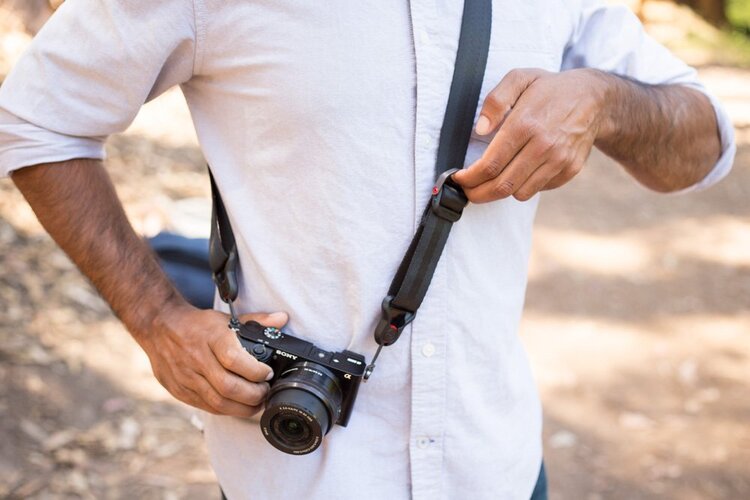 Peak Design Slide Lite - černý