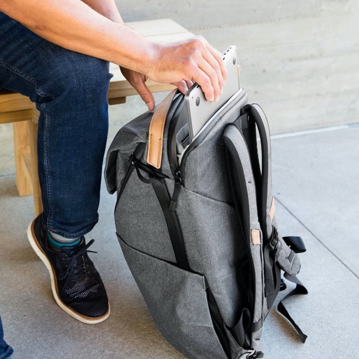 Peak Design Everyday Backpack 30L, v2 - Charcoal