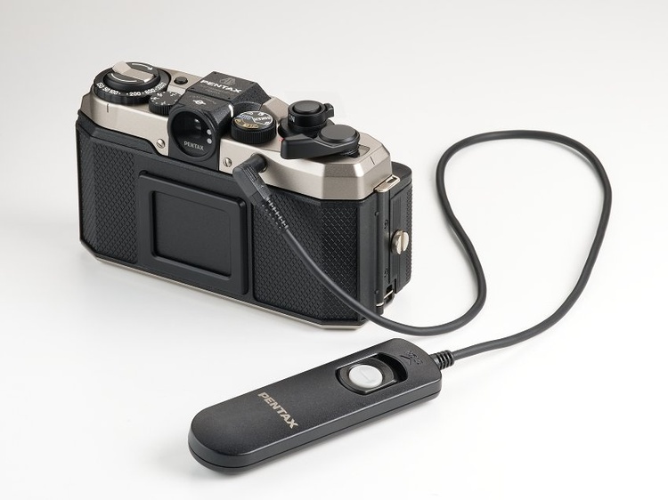 Pentax 17