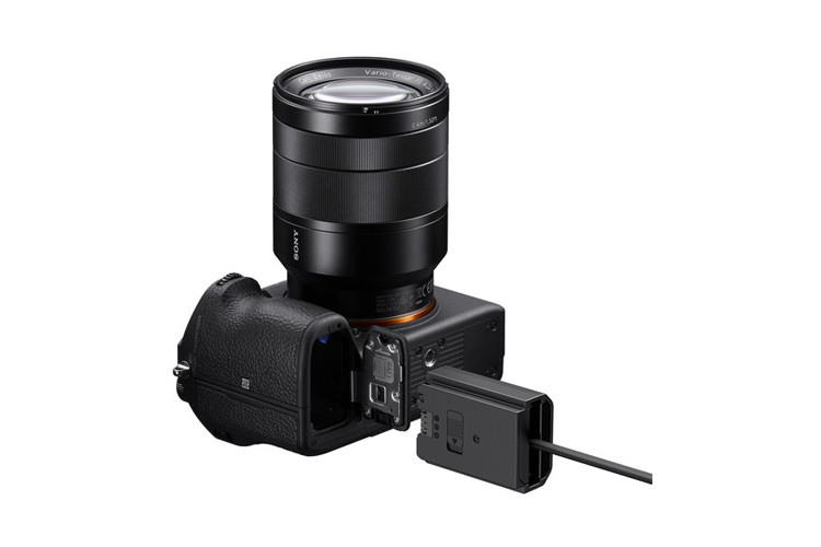 Sony NPA-MQZ1K - multifunkční napájecí adaptér