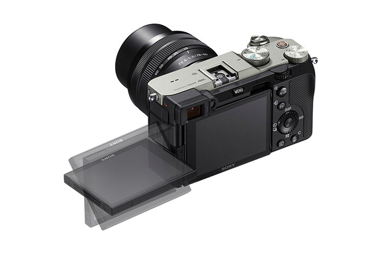 Sony Alpha A7C + 28-60mm - stříbrný