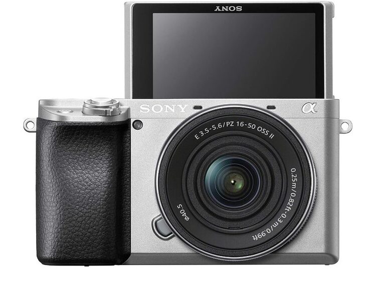 Sony Alpha A6100a + 16-50mm PZ OSS II - stříbrná