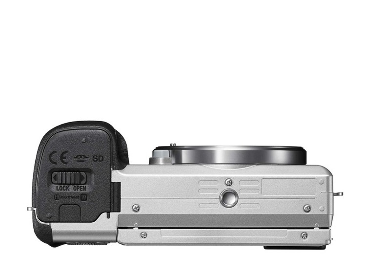 Sony Alpha A6100a + 16-50mm PZ OSS II - stříbrná