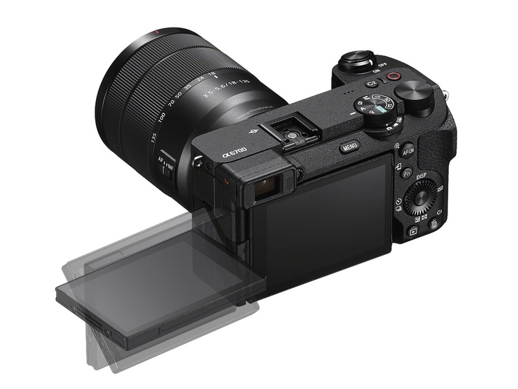 Sony Alpha A6700 + 18-135mm OSS