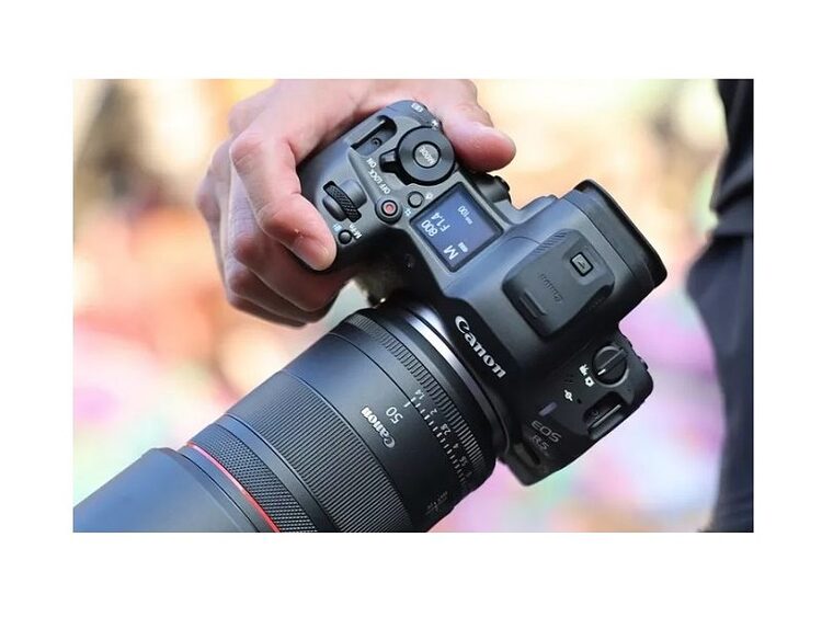 Canon ER-SC3 - krytka sáněk blesku (EOS R)