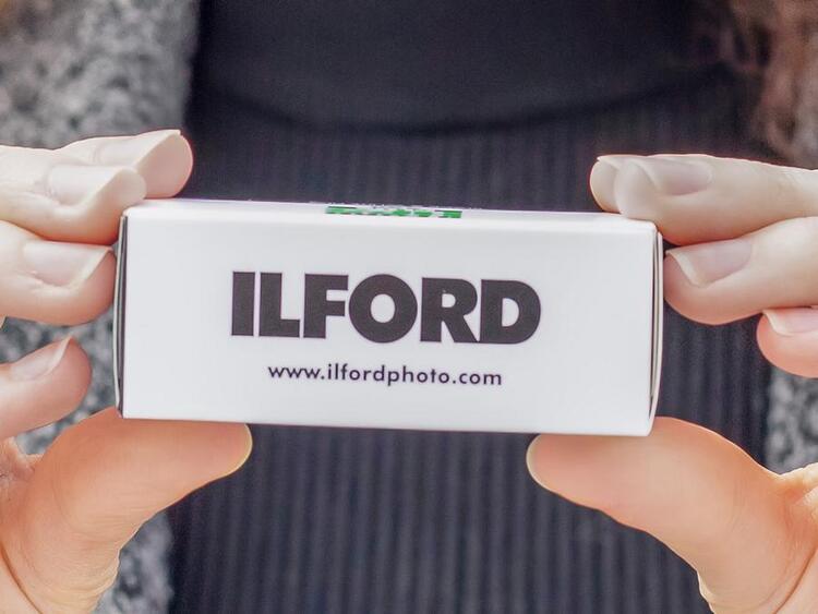 Ilford HP5 Plus 400 - černobílý svitkový film