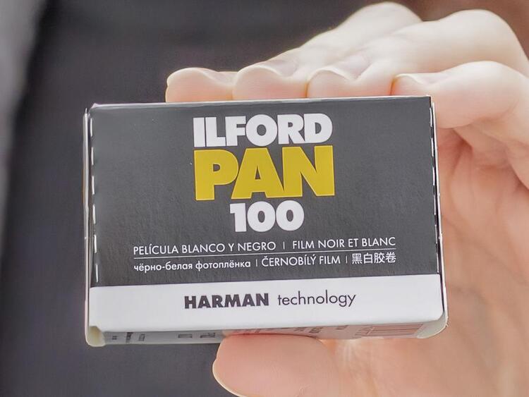 Ilford PAN 100 135/36 - černobílý kinofilm