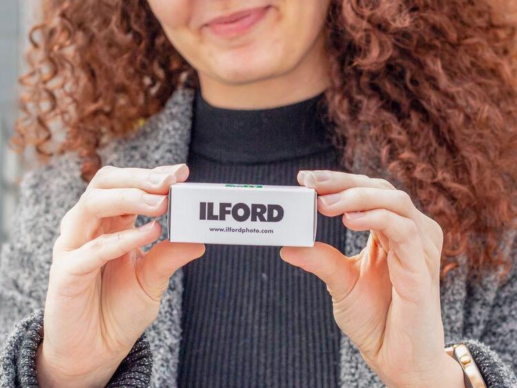 Ilford HP5 Plus 400 - černobílý svitkový film