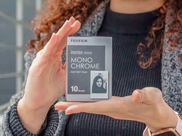 Fujifilm instax™ mini film MONOCHROME (10ks)