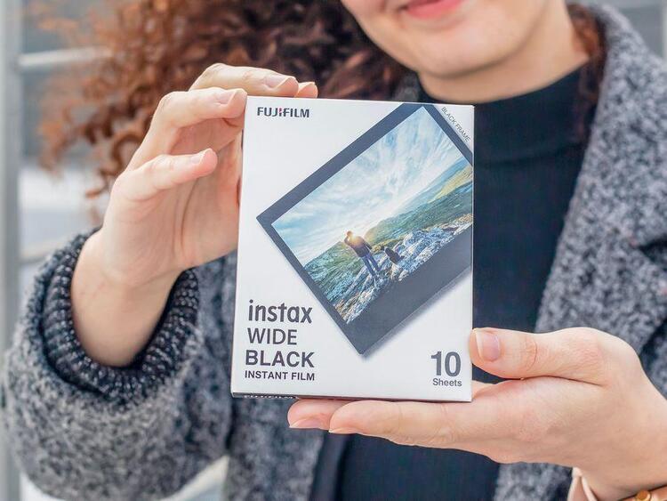 Fujifilm instax™ WIDE film BLACK (10ks)