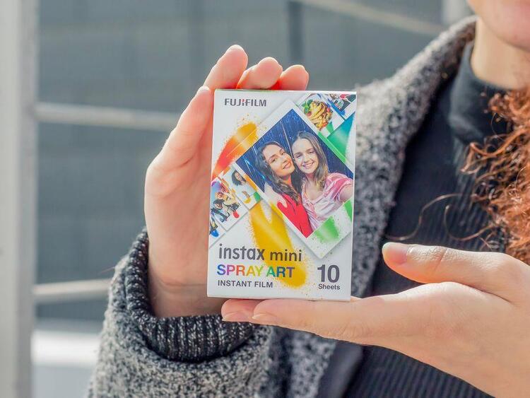 Fujifilm instax™ mini film SPRAY ART (10ks)