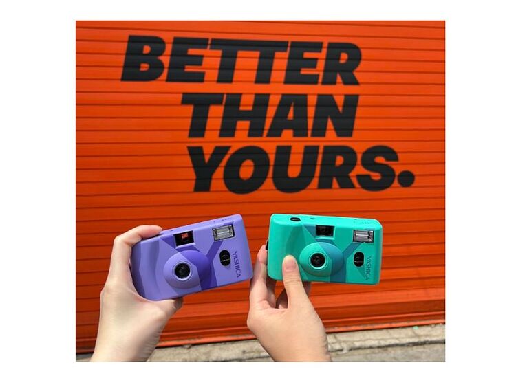 Yashica MF-1 Snapshot Art (Turquoise) + FILM 400/24