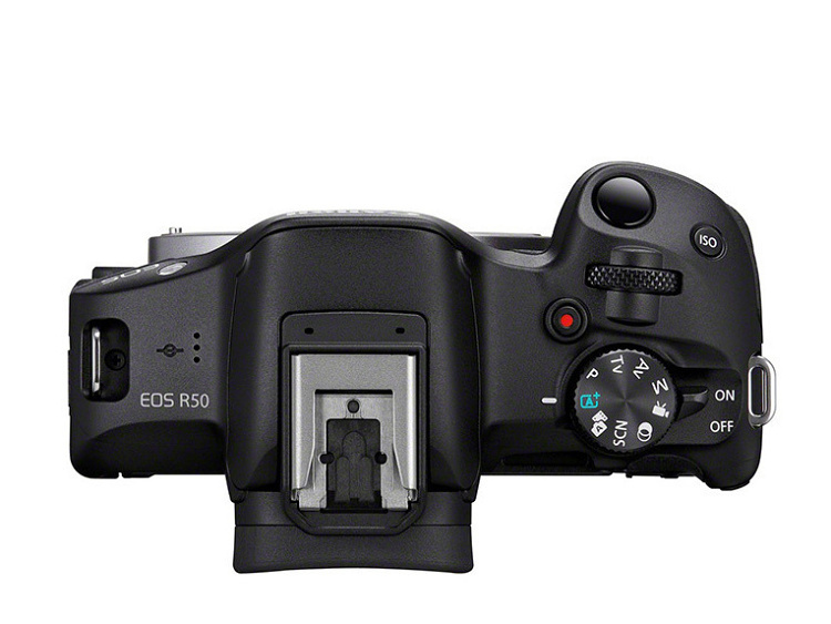 Canon EOS R50 + RF-S 18-45mm (Travel KIT)