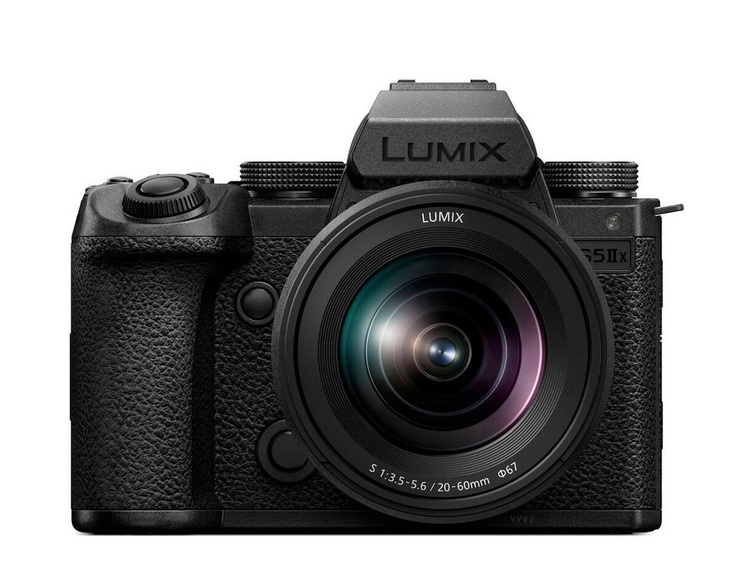 Panasonic Lumix DC-S5 Mark II X + 20-60mm