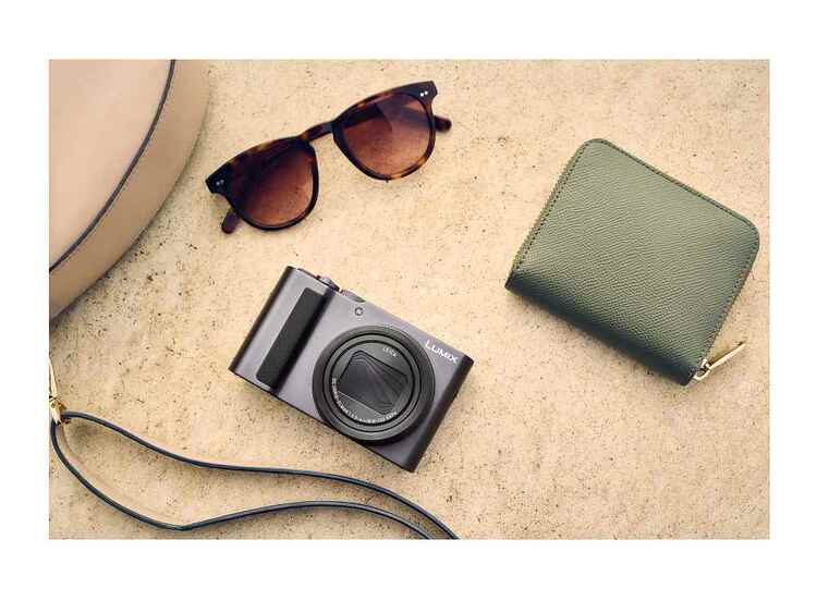 Panasonic Lumix DC-TZ300, stříbrný