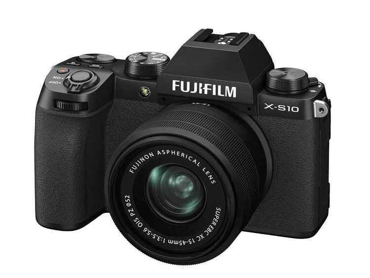 Fujifilm X-S10 + XC 15-45mm OIS PZ