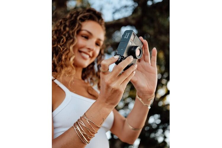 Fujifilm X half (X-HF1) - tmavě šedý