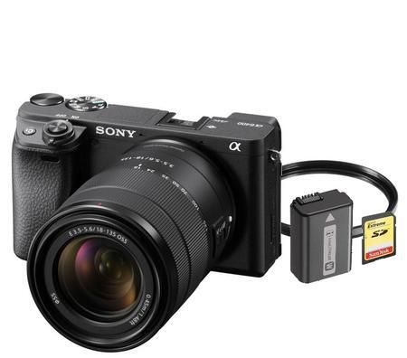 Sony Alpha A6400 + 18-135mm + 2. akumulátor + UV filtr + 64GB karta