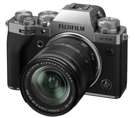 Fujifilm X-T4 stříbrný + XF 18-55mm f/2.8-4