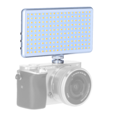 LED svítilna Rollei Lumen Pocket stříbrná