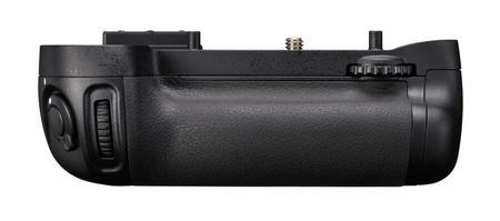 Nikon MB-D16 - battery grip pro D750