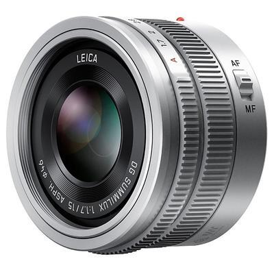 Panasonic Leica DG Summilux 15mm f/1.7 ASPH stříbrný