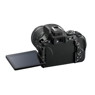 Nikon D5600 + 18-140mm AF-S DX VR