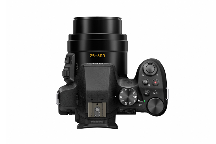 Panasonic Lumix DMC-FZ300