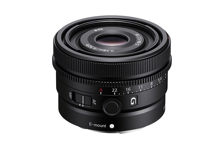 Sony FE 40mm f/2.5 G Sony FE 40mm f/2.5 G