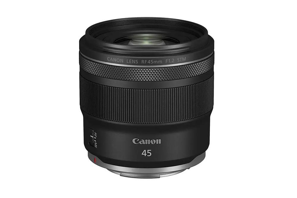 Canon RF 45mm f/1.2 STM